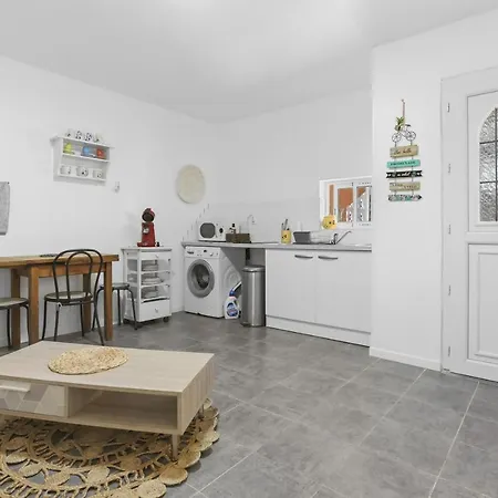 Apartment Rez 30m² Parking Wifi